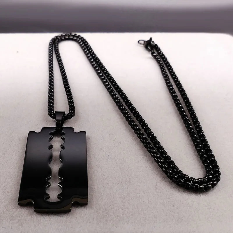 Collar con colgante de navaja de afeitar gótica para hombre, cadena de acero inoxidable negra gótica para hombre, joyería grunge y2k, collar para hombre N423S01