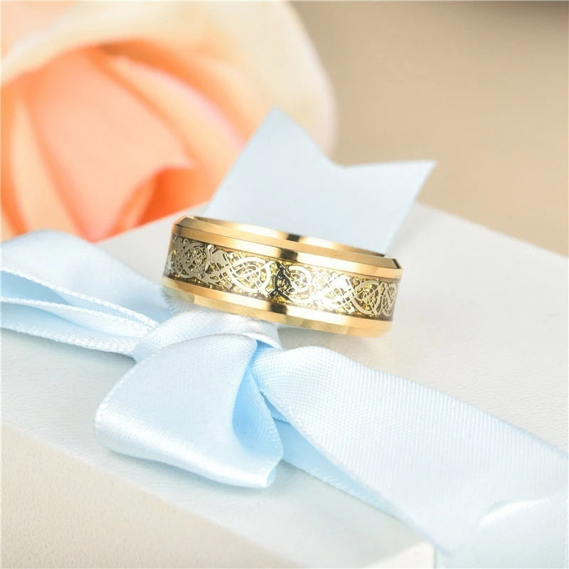 Anillos de pareja de moda para amantes, lindos anillos de corazón de circonita con diamantes de imitación para mujeres, anillos de acero inoxidable de moda para hombres, regalo del día de San Valentín