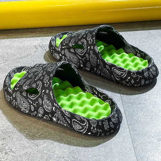 Chanclas para hombre, zapatos de verano, sandalias estampadas, tendencia, antideslizantes, chanclas para mujer, zapatillas de pareja, calzado de playa de masaje para hombre a la moda