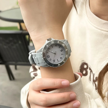 Relojes casuales de moda, reloj de cuarzo de silicona para mujer, reloj clásico vintage para estudiantes, relojes de pulsera electrónicos para parejas de estudiantes