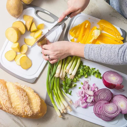 Herramientas de cocina Tabla de cortar de plástico PP Tabla de cortar Juego de tres piezas de verduras y frutas cortadas Tabla de cortar carne FDA Suministros