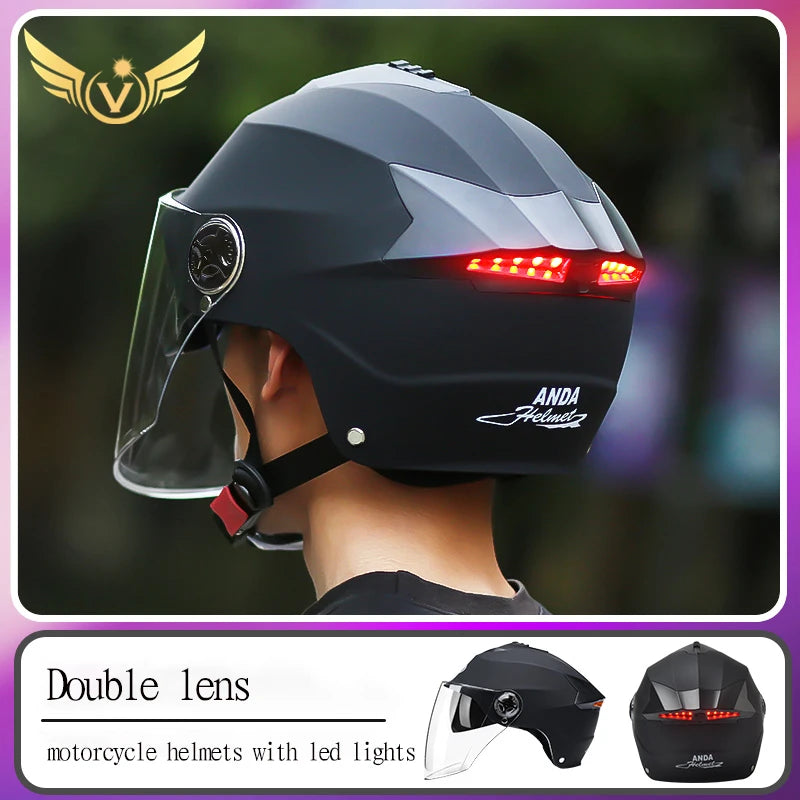 Cascos de motocicleta con luces LED, casco de ciclomotor, scooter eléctrico para hombres y mujeres con doble visera, luz de bicicleta recargable, bicicleta