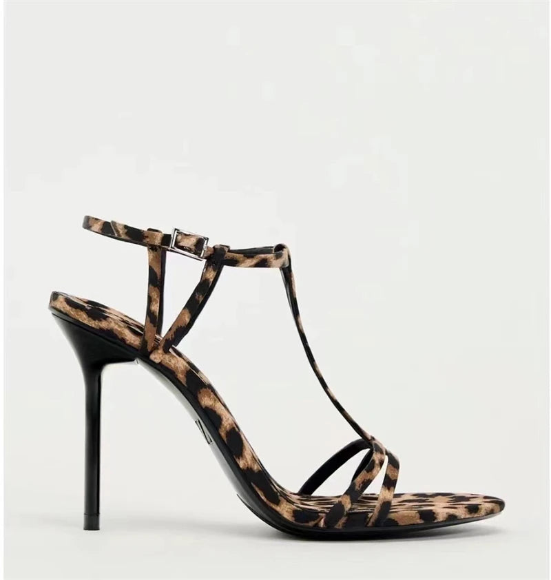 zapatos de tacon con estampado de leopardo, hechos a mano